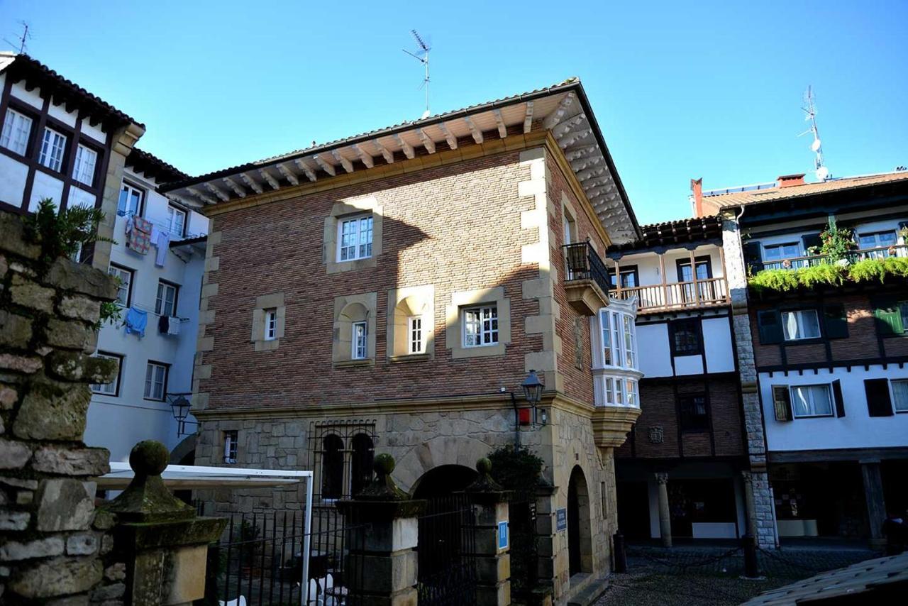 Hotel Palacete Hondarribia Bagian luar foto