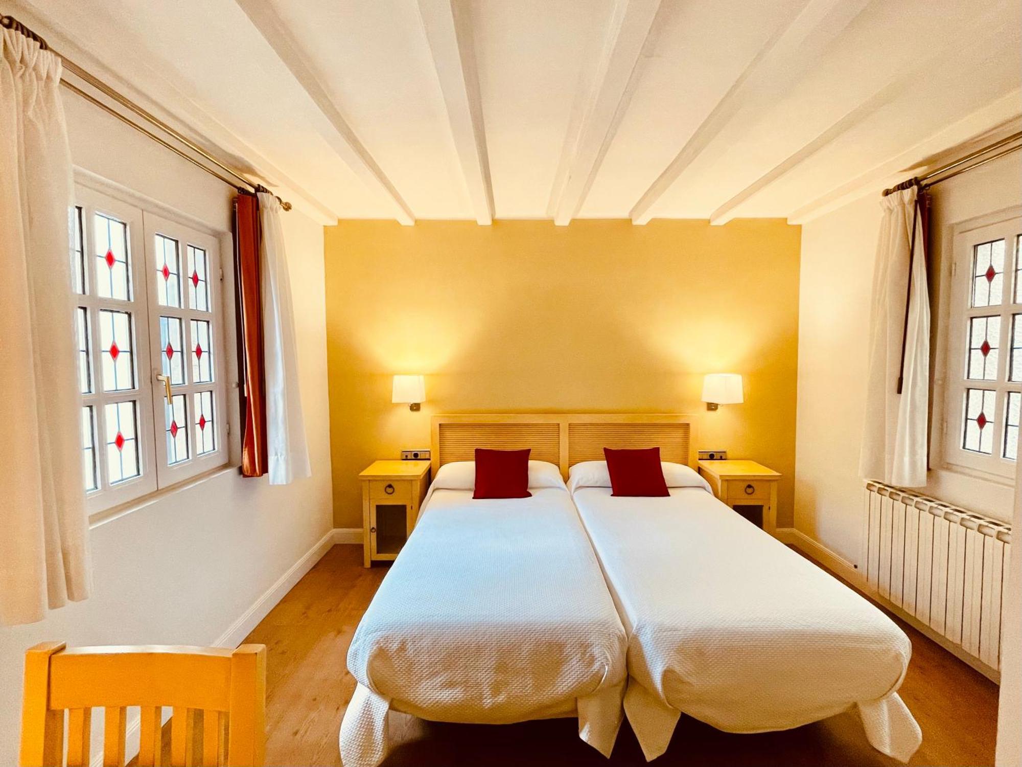 Hotel Palacete Hondarribia Bagian luar foto