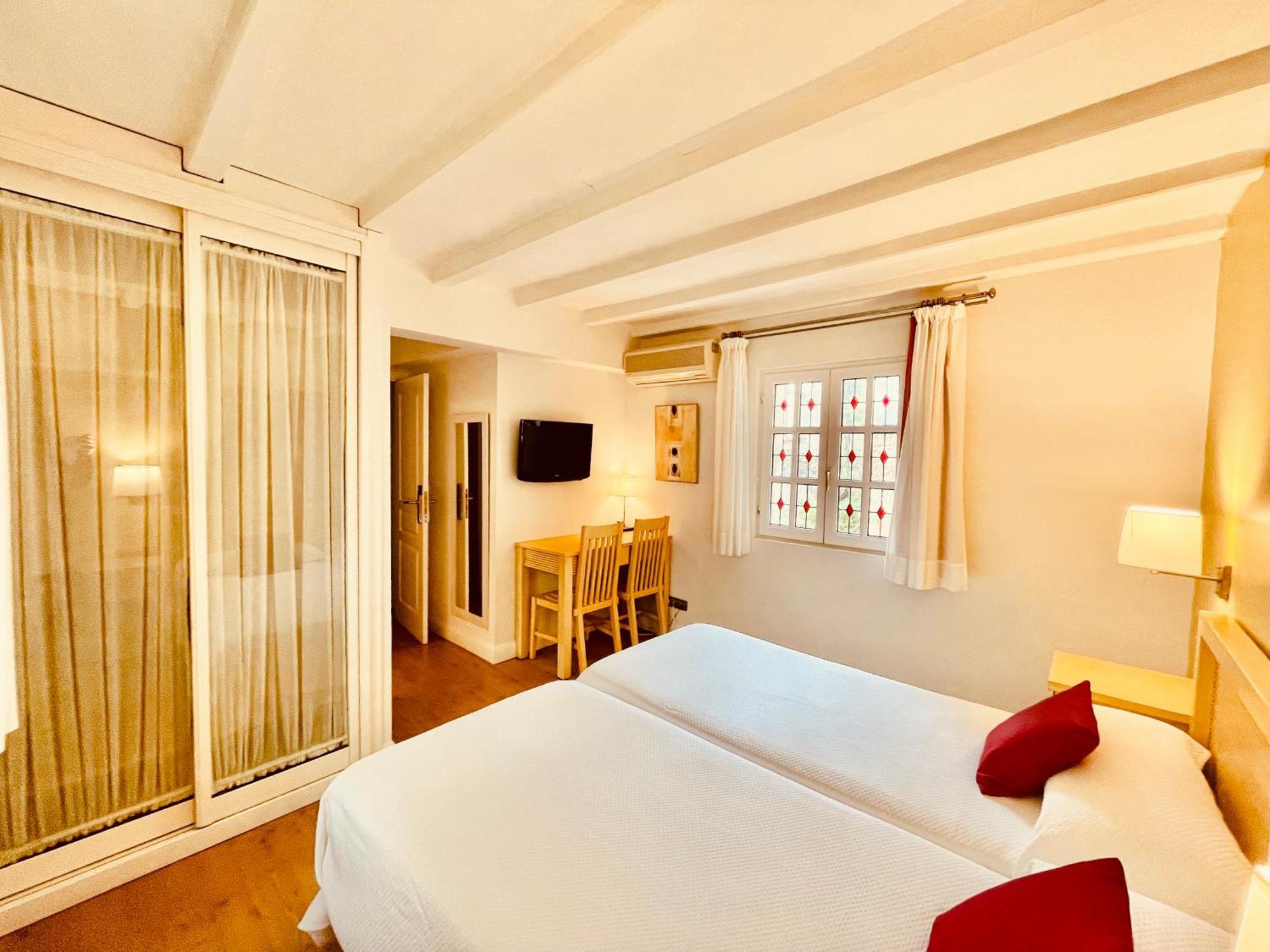 Hotel Palacete Hondarribia Bagian luar foto