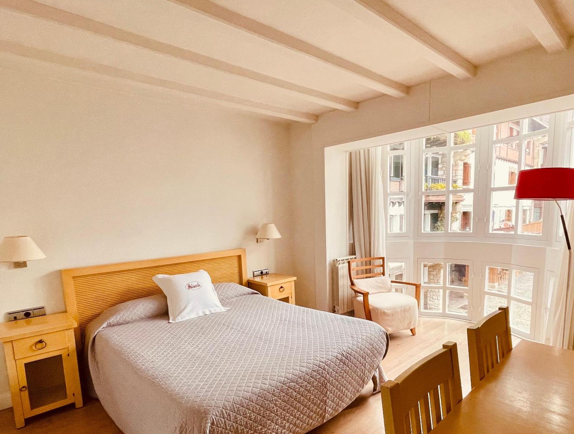 Hotel Palacete Hondarribia Bagian luar foto