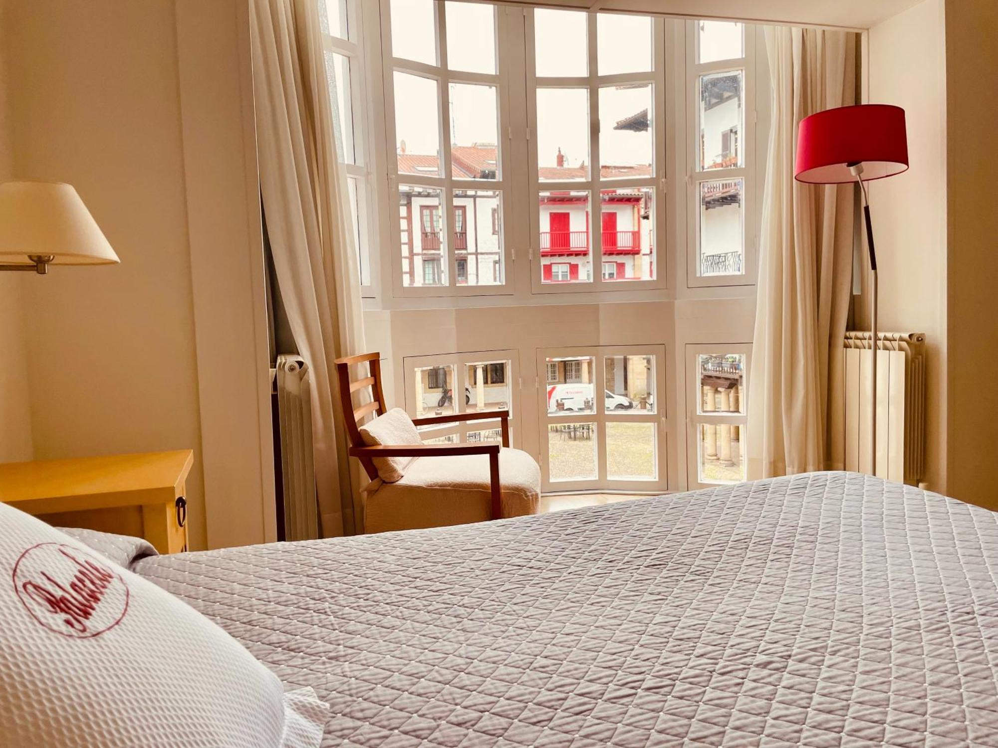 Hotel Palacete Hondarribia Bagian luar foto