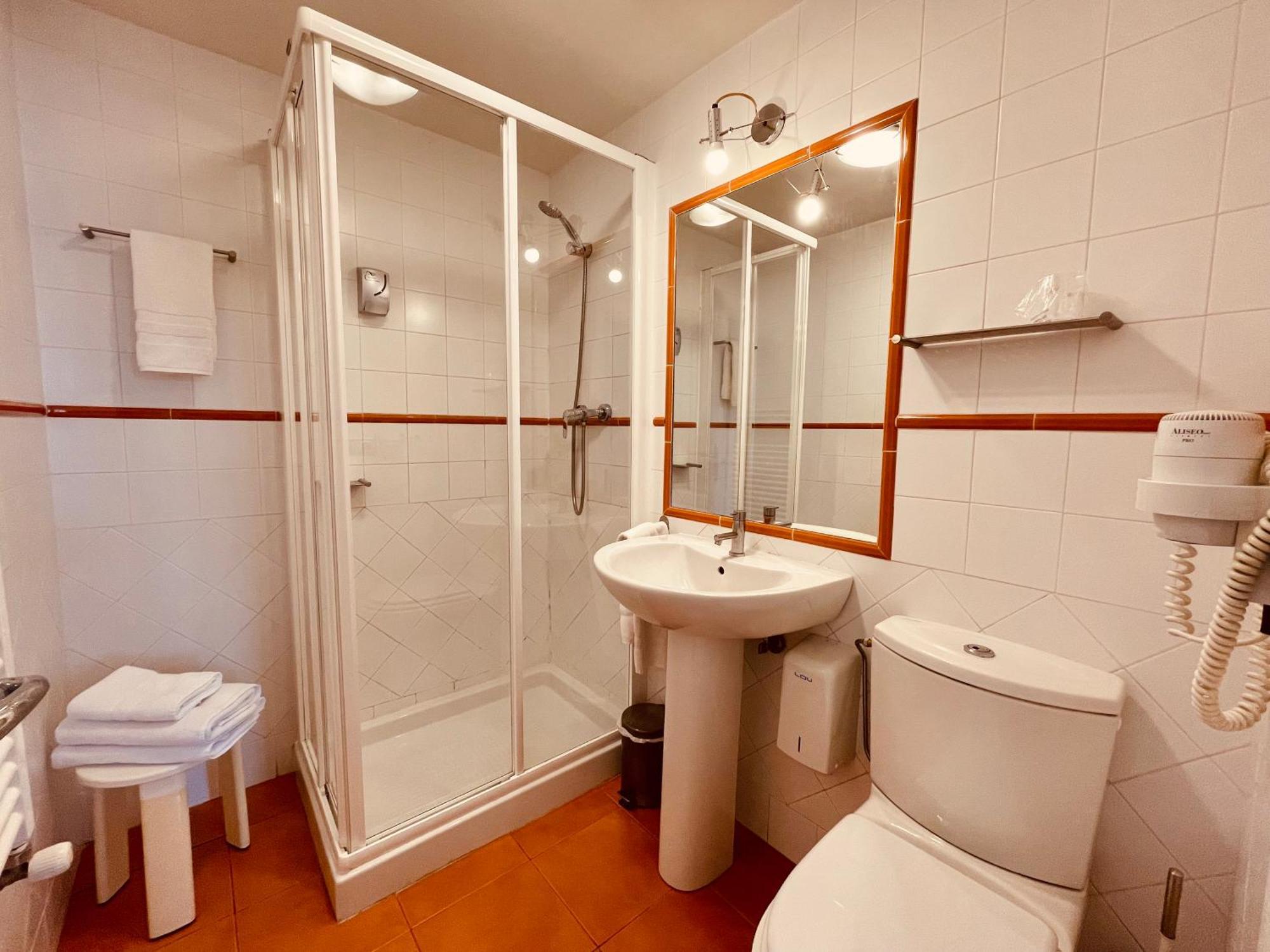 Hotel Palacete Hondarribia Bagian luar foto