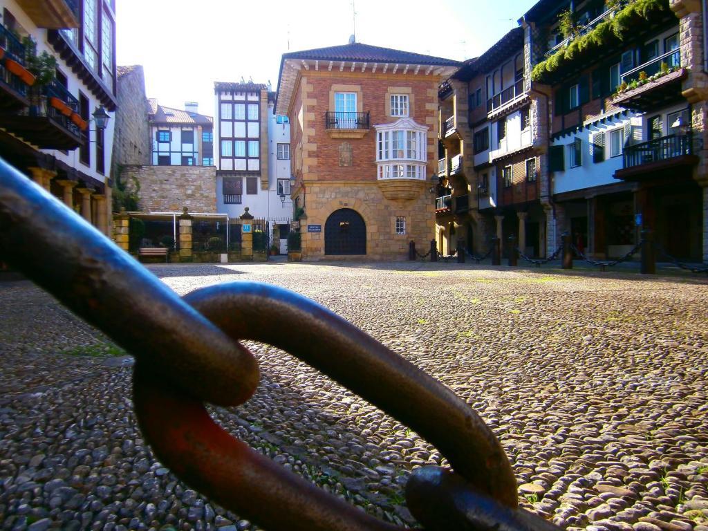 Hotel Palacete Hondarribia Bagian luar foto