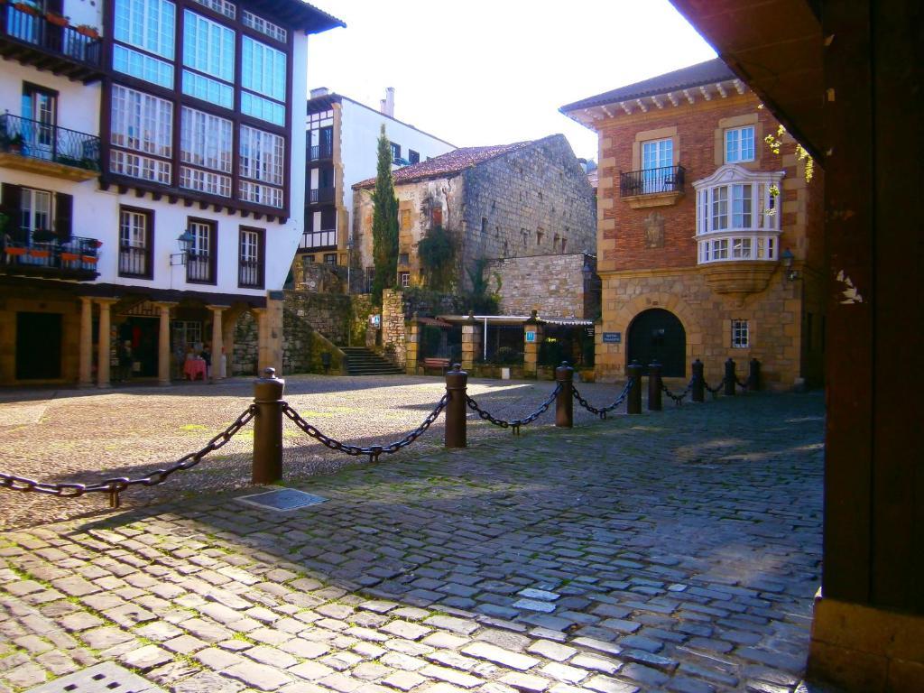 Hotel Palacete Hondarribia Bagian luar foto